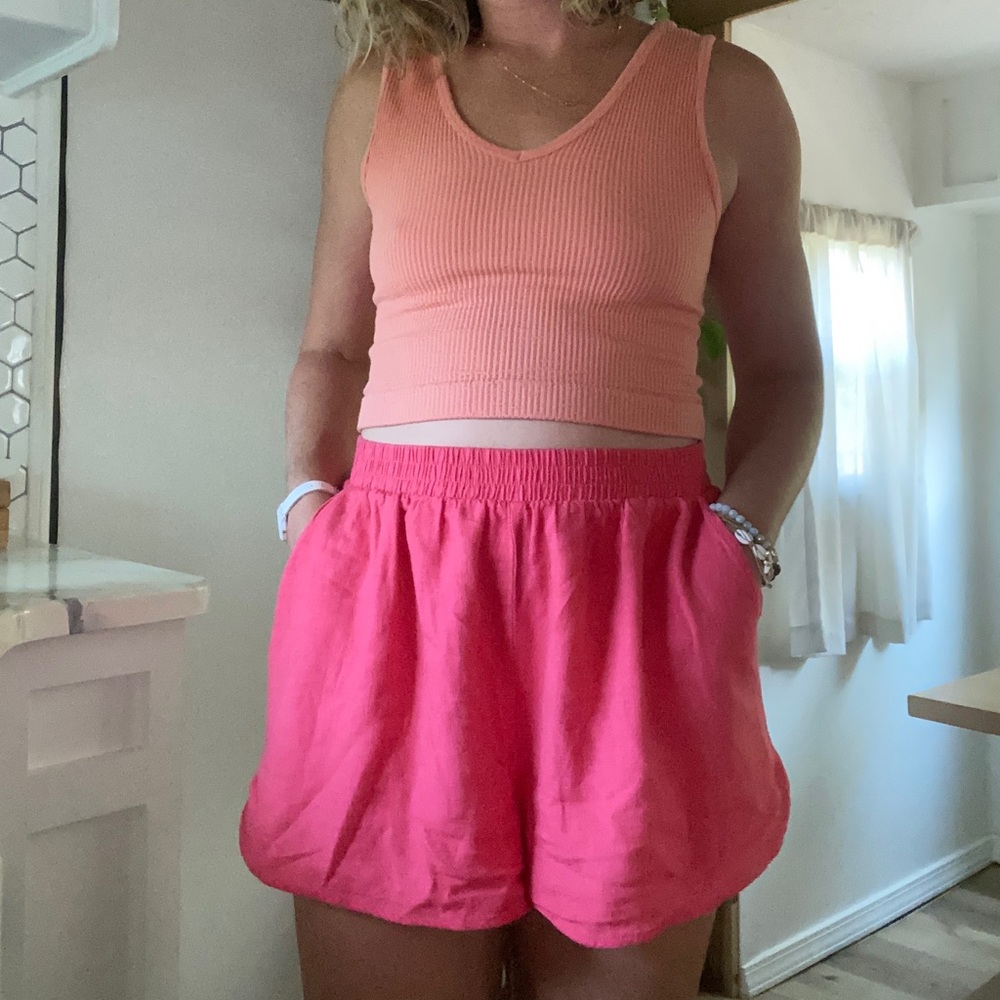 Wild fable bright pink pull on shorts